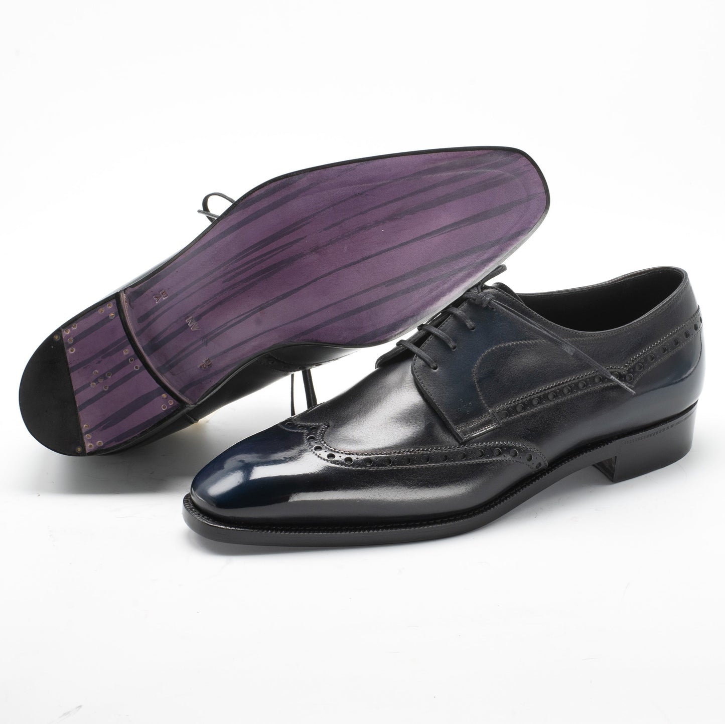 Wingtip Derby