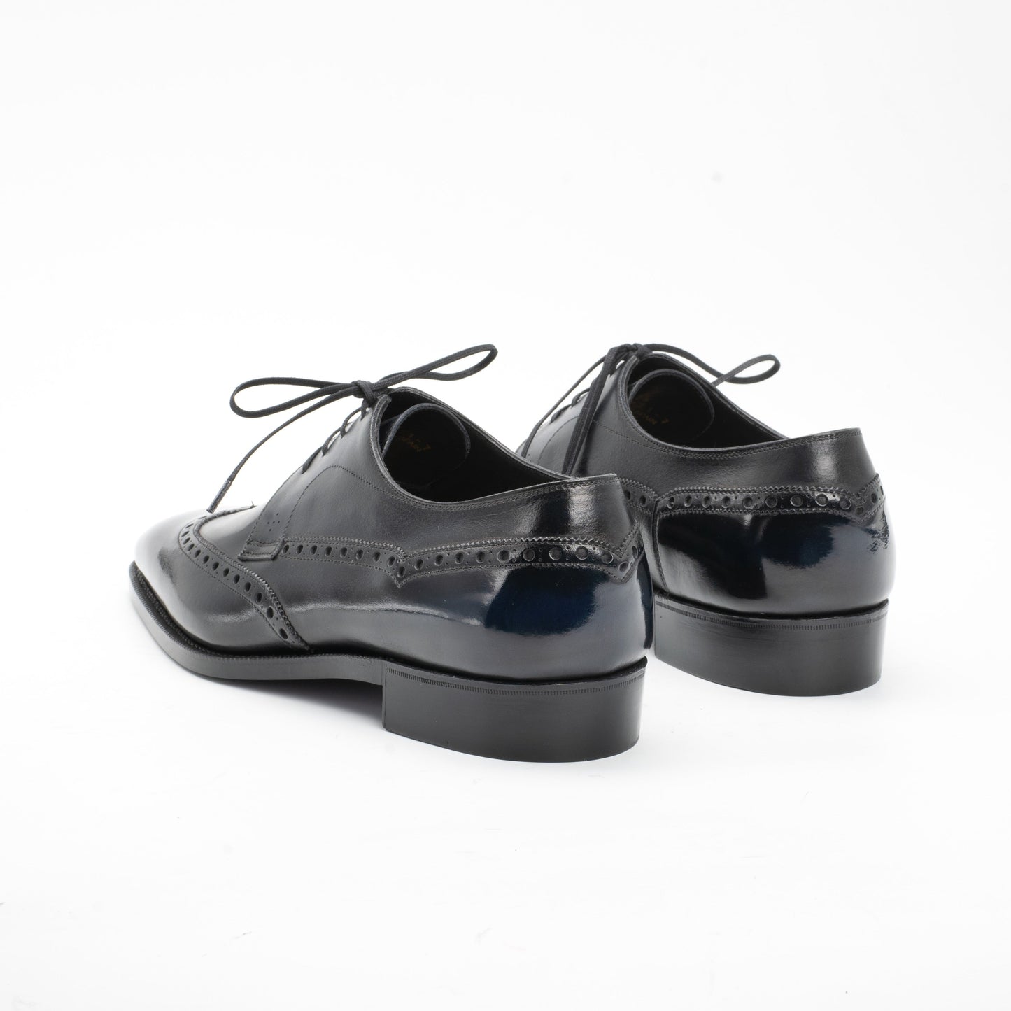 Wingtip Derby